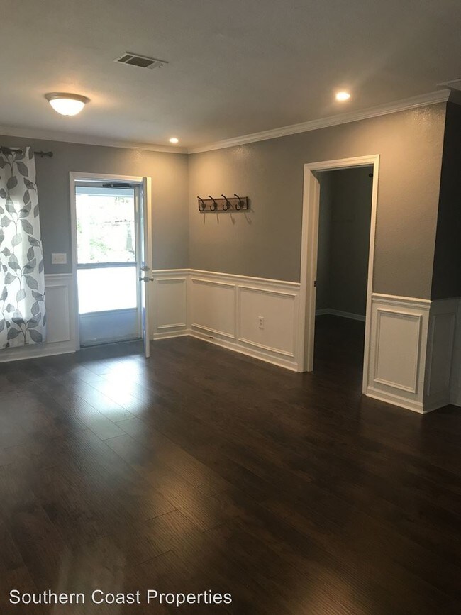 Building Photo - 2 br, 1 bath House - 405 Rebecca Street