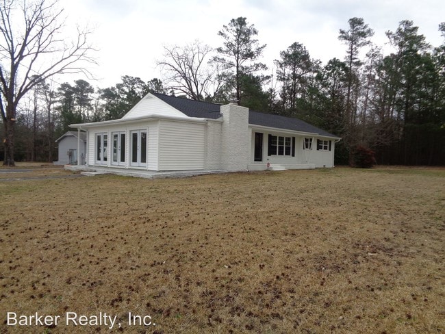 Building Photo - 10590 Cleveland Rd