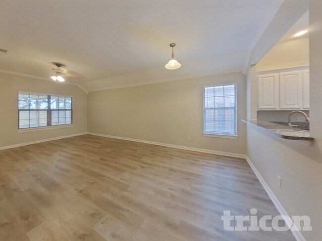 Foto del edificio - 804 Rambling Ct