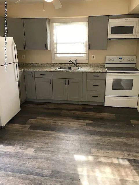 Primary Photo - 243 Carteret Ave