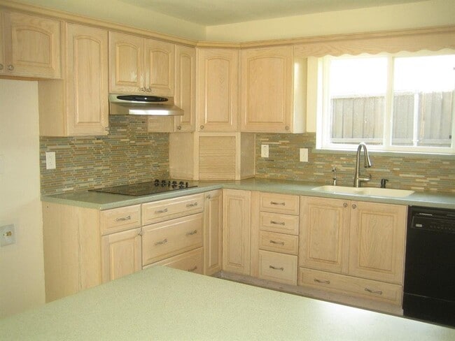 Building Photo - 2607 Seedling Ln