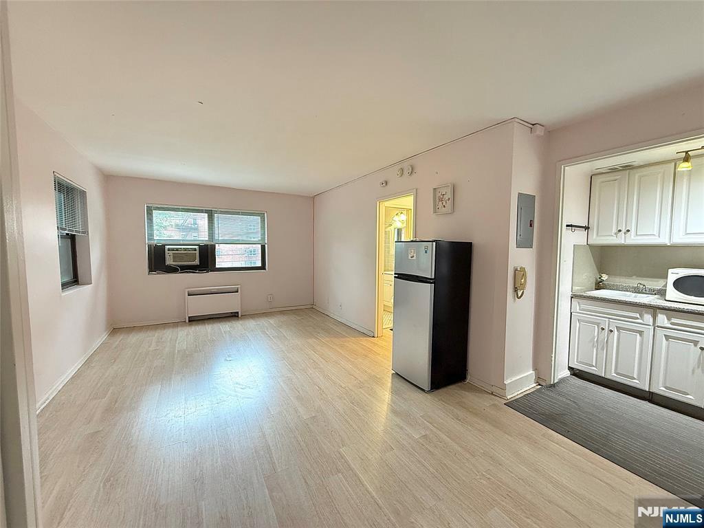 Foto principal - 401 Park Ave