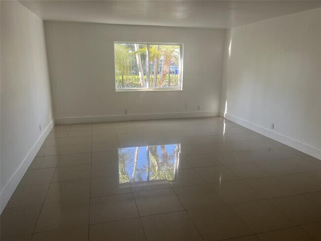 Foto del edificio - 1556 SW 5th Pl