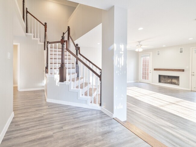 Foto del edificio - 12929 Kingsbridge Ln