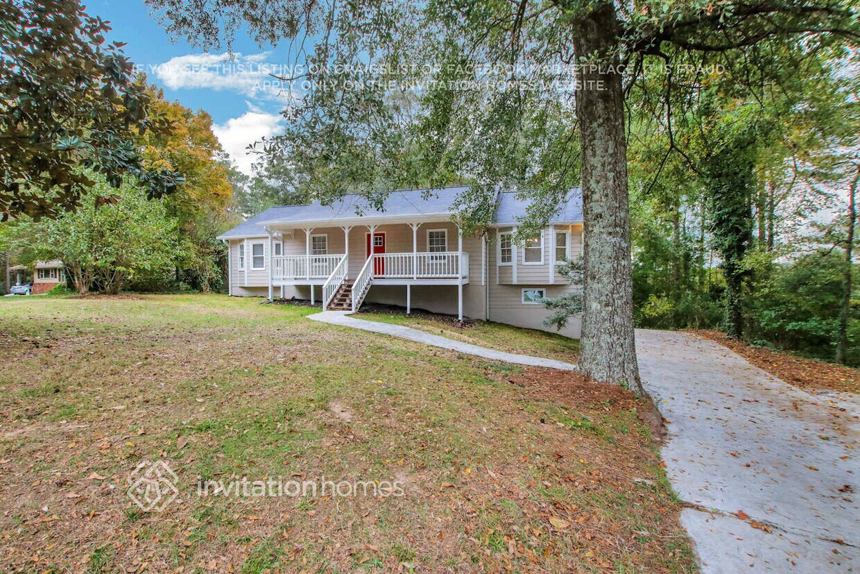 Foto principal - 38 Cooper Lake Rd SW