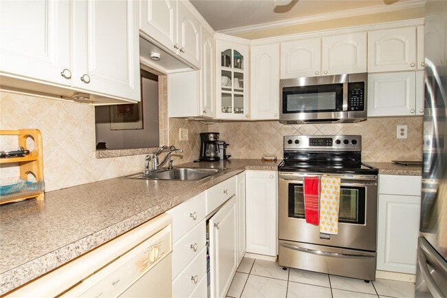 Foto del edificio - 5003 NW 35th St