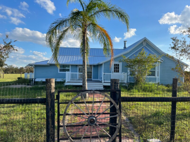Primary Photo - 23620 Co Rd 675