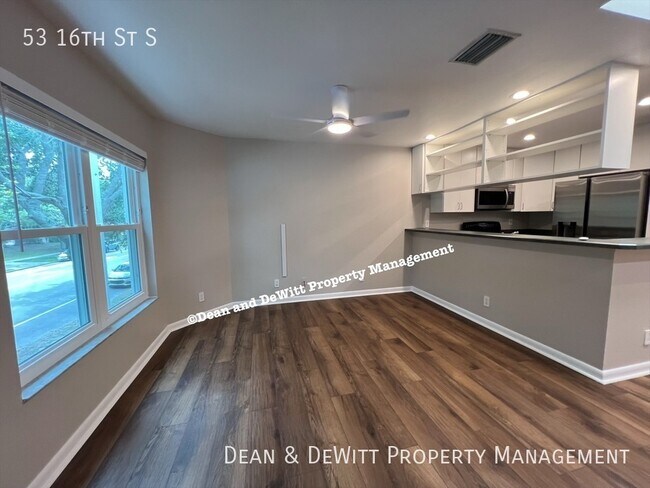 Foto del edificio - 53 16th St S