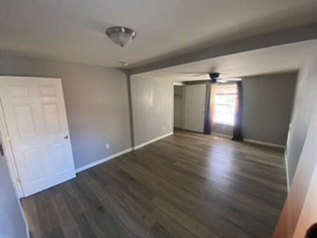 Foto del edificio - Two Bedroom