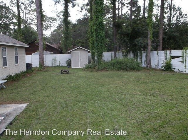Building Photo - 4 br, 3 bath House - 5016 Carriage Drive