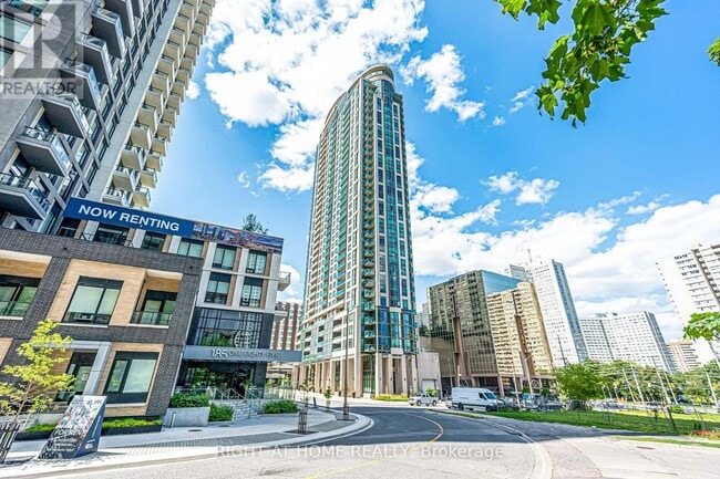 Building Photo - 208 Enfield Pl
