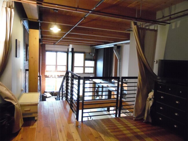Building Photo - 2955 Inca St