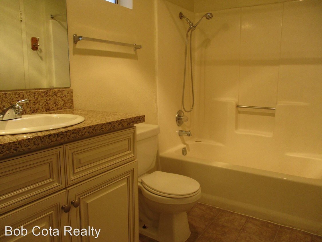 426 Ammunition Rd, Fallbrook, CA 92028 Condo for Rent in Fallbrook