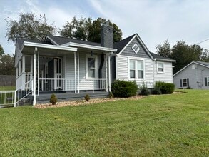 Building Photo - 2459 Bradley St