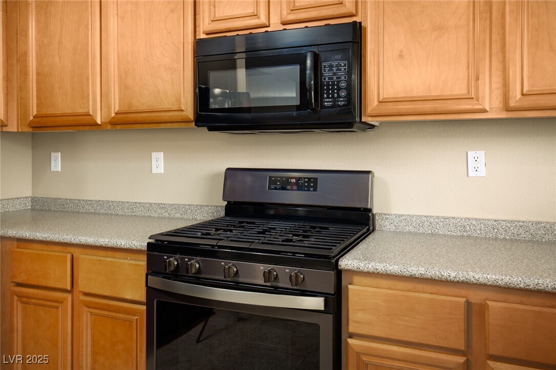 Foto principal - 2516 Courlan Dr