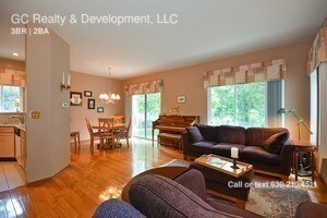 Building Photo - 272 Windsor Ct