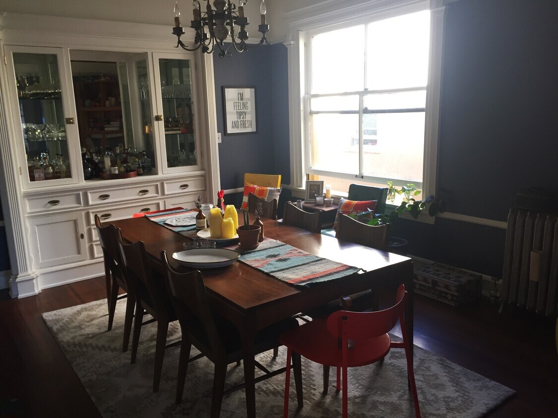 Dining Area or Extra Living SPace - 1301 N Ogden St