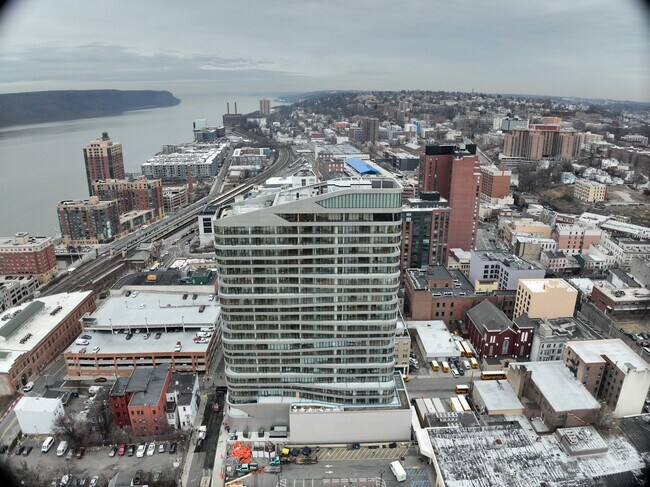 Exterior 3D - Hudson 44