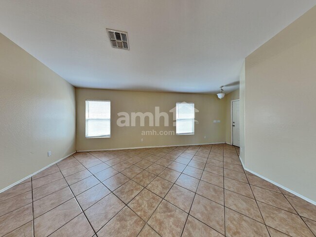 Building Photo - 17180 W Port Royale Ln
