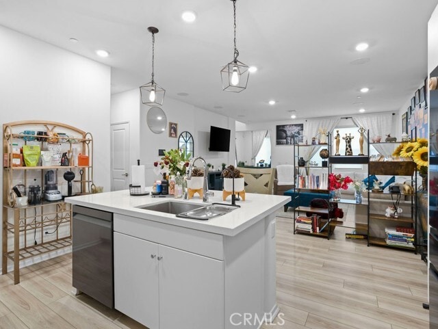 Building Photo - 5628 Kate Way