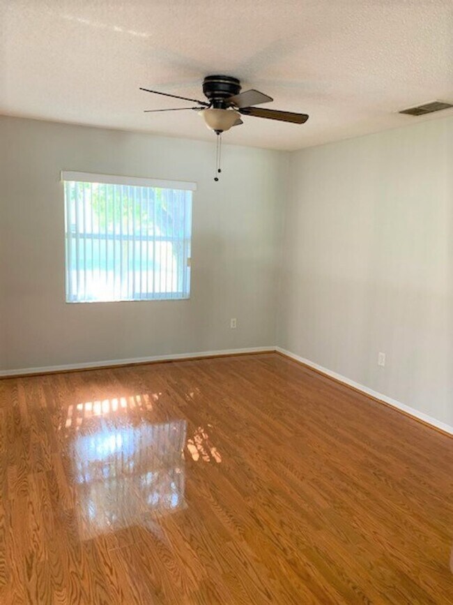 Foto del edificio - 3/2 in Poinciana for Rent!