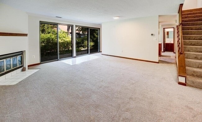 Building Photo - 296 Brown Bear Crossing