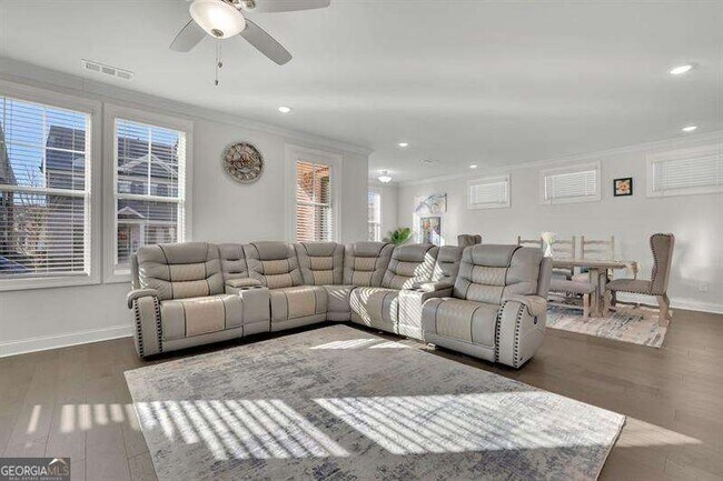 Foto del edificio - 1070 Poppy Pointe