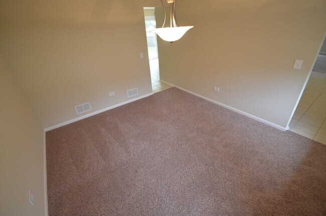 Foto del edificio - 5529 Barnwood Dr
