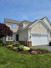 Building Photo - 5263 Blue Sky Dr