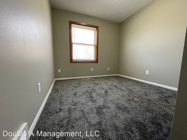 Building Photo - 3 br, 1 bath House - 914 Gilbert St.