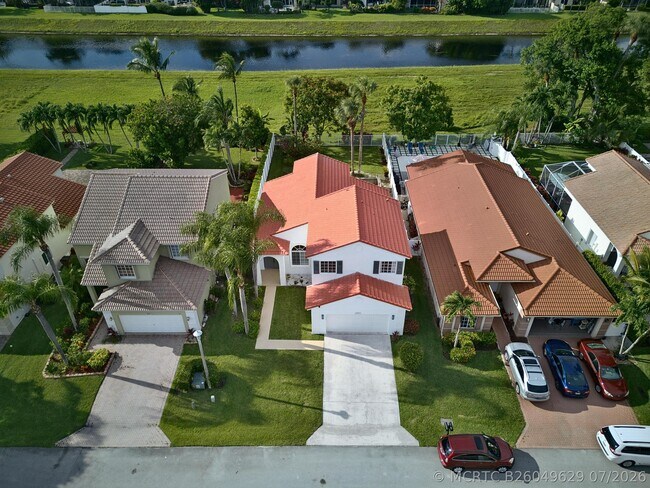 Building Photo - 4583 NW 7th Pl