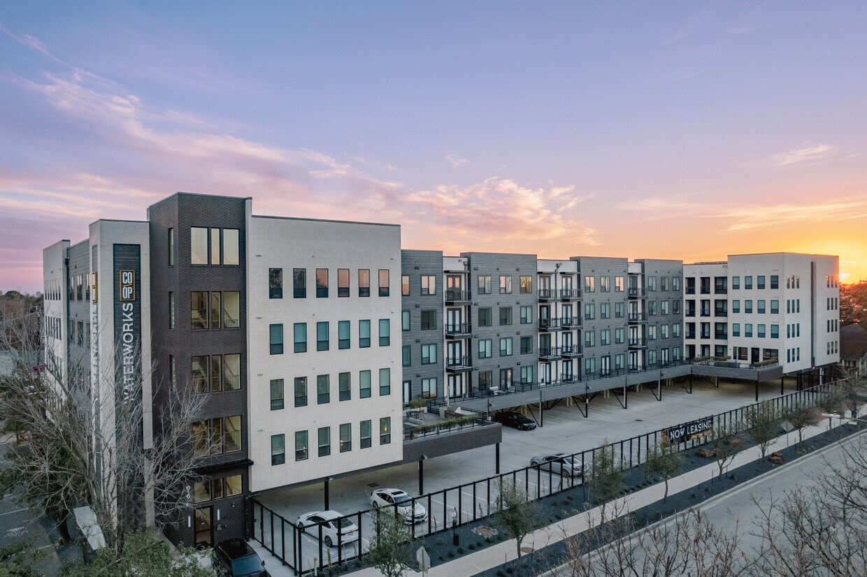 Coop Waterworks 616 W 20th St Houston, TX Apartments for Rent in
