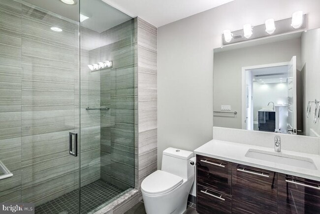 Building Photo - 820 N 3rd St