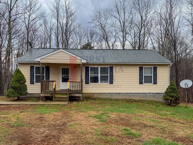 Building Photo - 3Bedroom/2Bath Home with High-Speed Firefly Internet