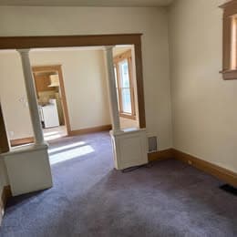 Building Photo - 165 Delamaine Dr