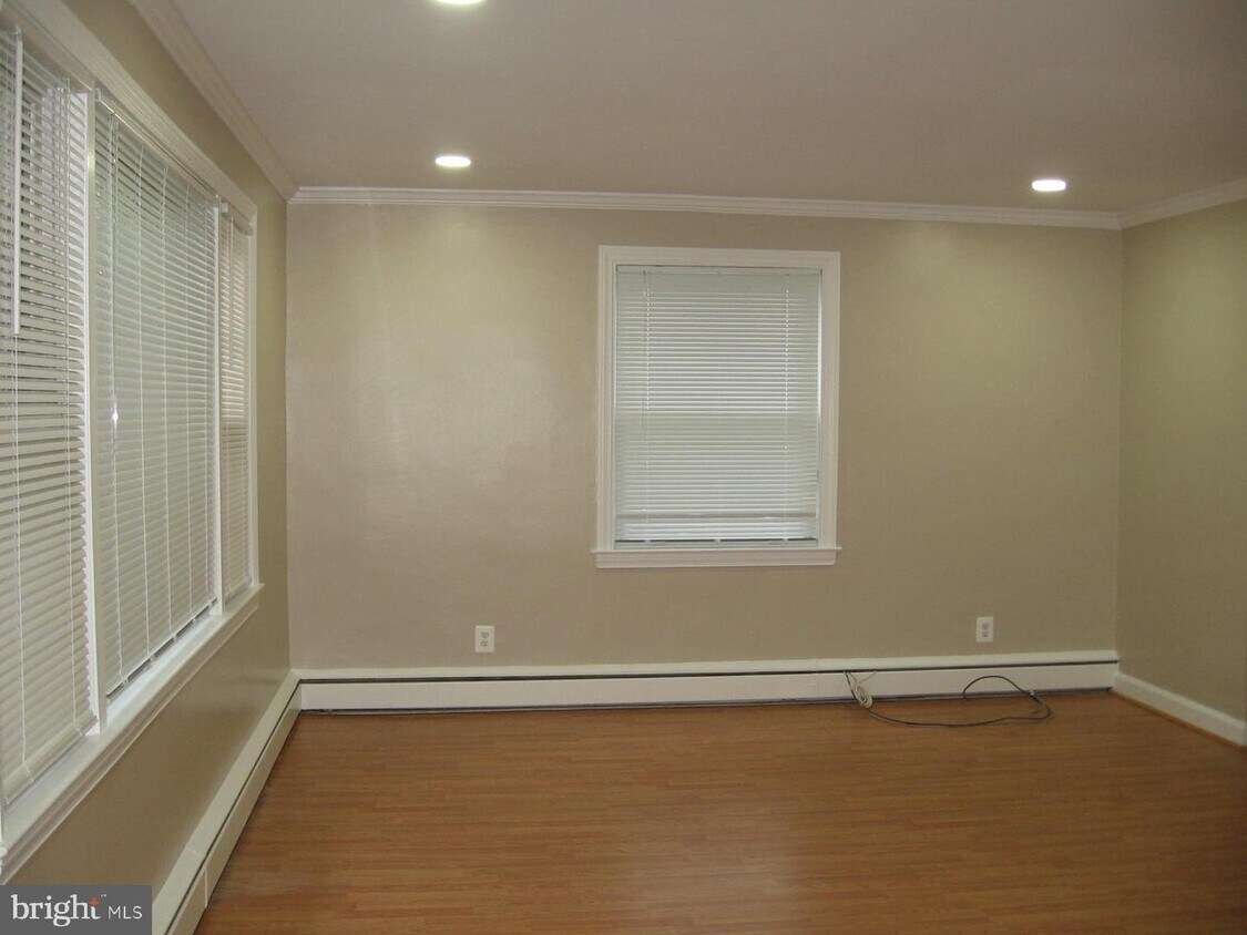 1110 Burmont Rd, Drexel Hill, PA 19026 House Rental in Drexel Hill