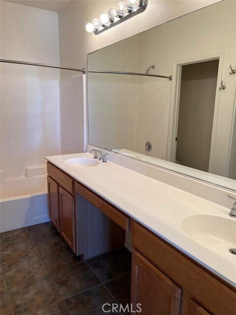 Building Photo - 301 Island Way