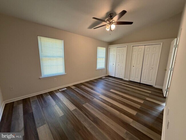 Building Photo - 1746 Countrywood Ct