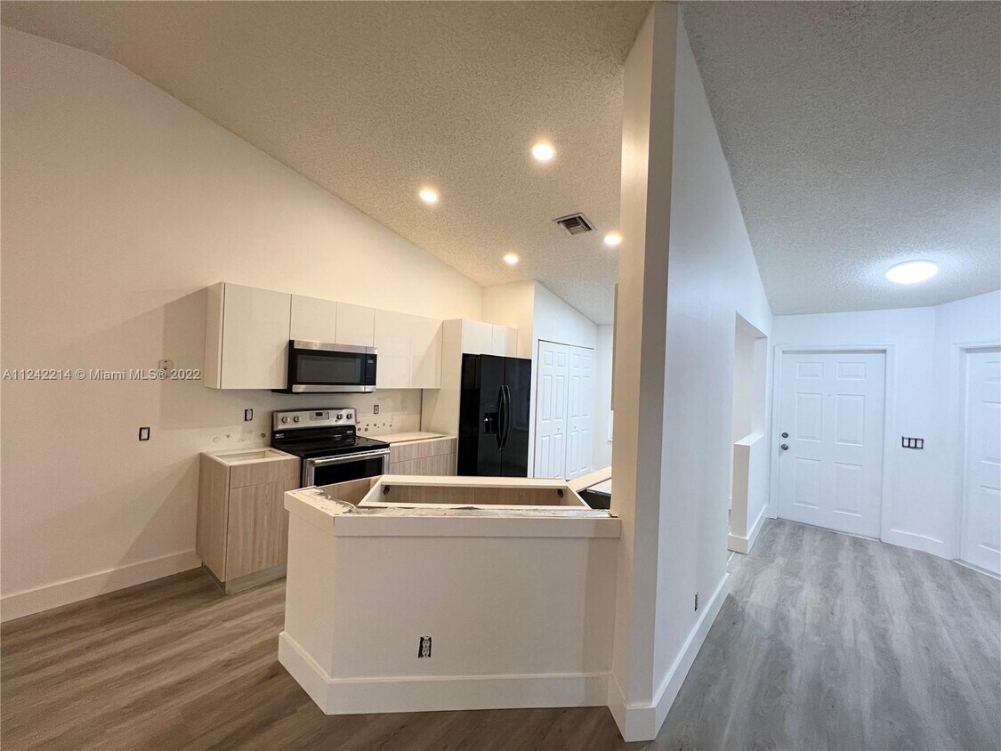 1961 Cygnus Ct Unit 0, Weston, FL 33327 Condo for Rent in Weston, FL