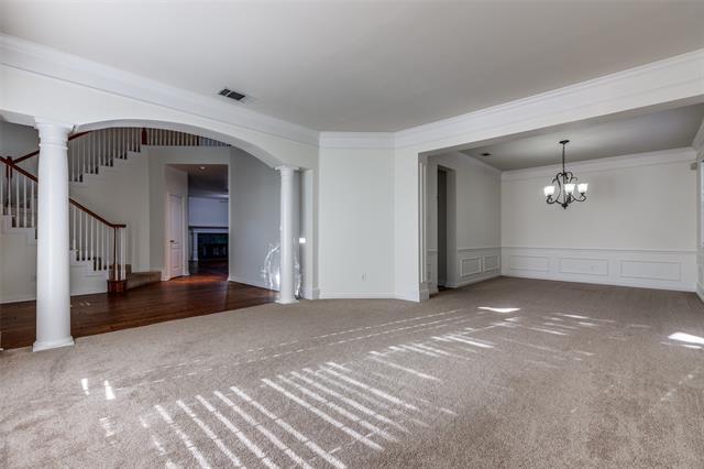 Building Photo - 8924 High Meadows Dr