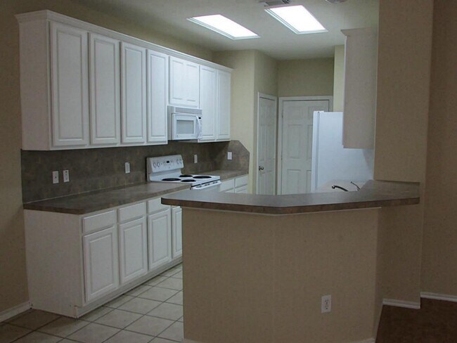 Foto del edificio - 174 N Burberry Park Cir