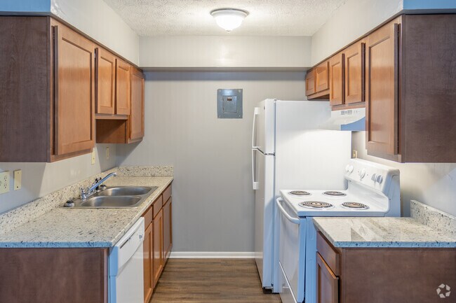 2 BR, 1BA - 1000 pies cuadrados - Woodhill Apartments