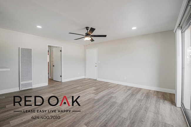 Foto del edificio - 821 N Wilcox Ave