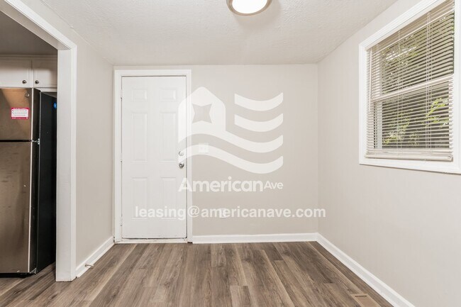 Foto del edificio - 315 Bay St