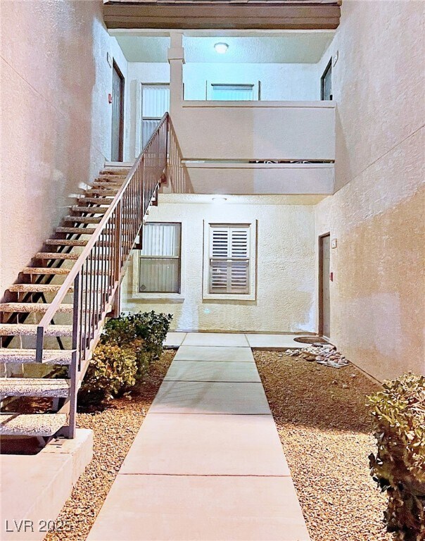 Foto del edificio - 8000 W Badura Ave