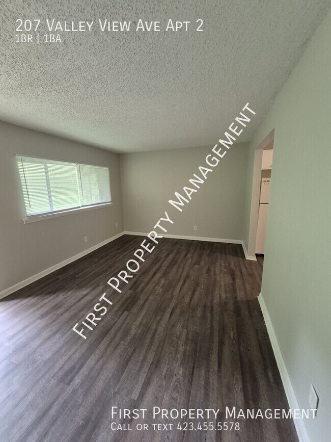 Foto del edificio - 207 Valley View Ave