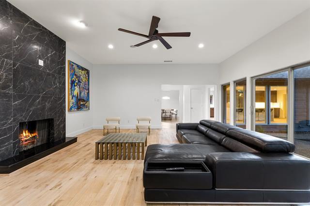 Foto del edificio - 9415 Hill View Dr