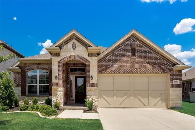 Building Photo - 6115 Heron Dr