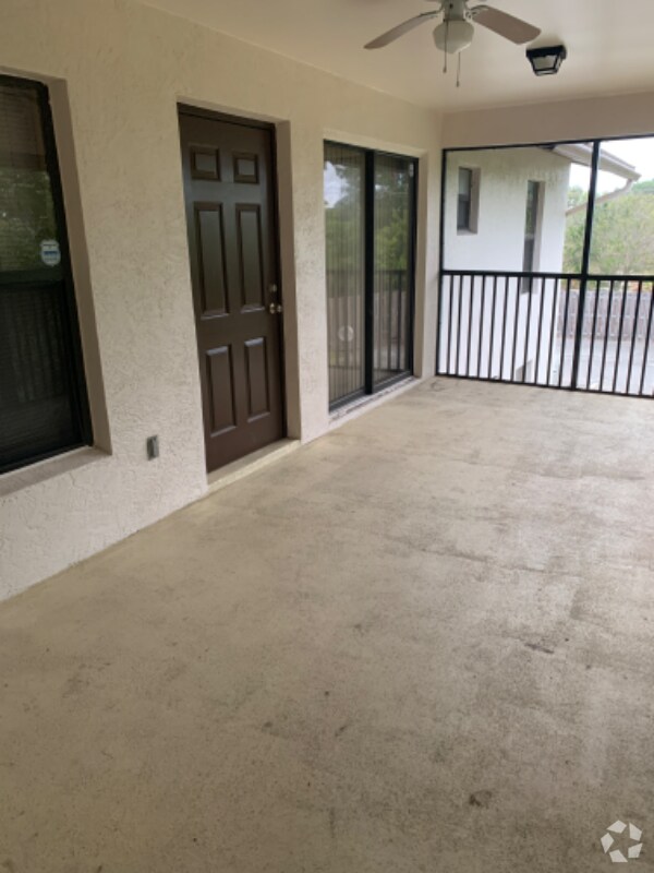 Twin Lakes of Stuart Apartments for Rent with Washer & Dryer Stuart