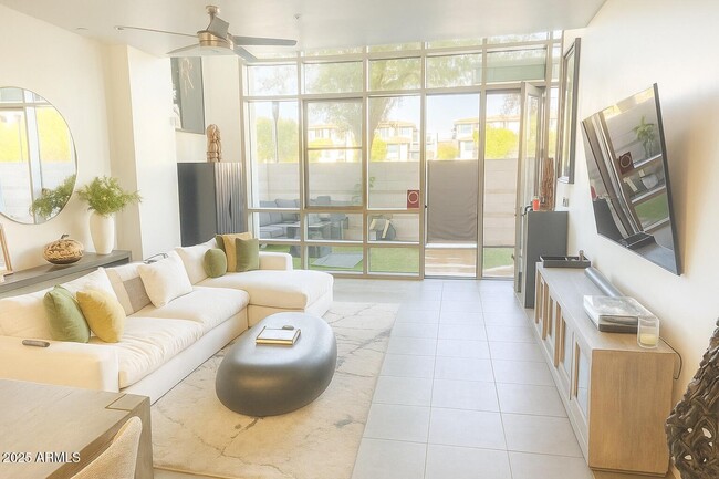 Foto del edificio - 15215 N Kierland Blvd